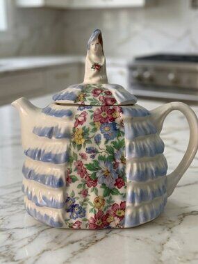 Rare Blue Vintage Sadler Ye Daintee Ladyee, Crinoline Lady, Teapot